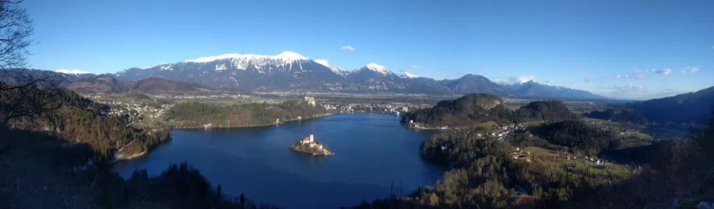 Lesce and Lake Bled